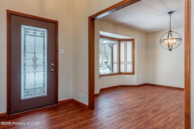 65 Glendalough Rd, Dallas, PA 18612 - photo 5