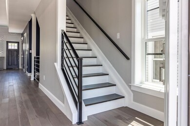 1384 S 5th St, Columbus, OH 43207 - photo 7