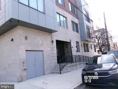 700 Moyer St unit 302, Philadelphia, PA 19125 - photo 5