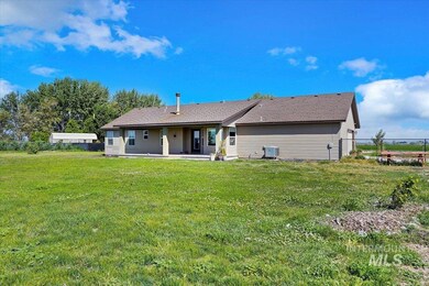 867 W 475 Ln S, Heyburn, ID 83336 - photo 5