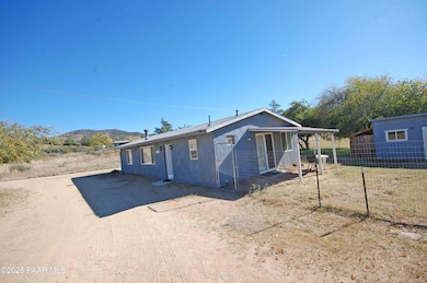 9025 S Steven Trail, Kirkland, AZ 86332 - photo 3