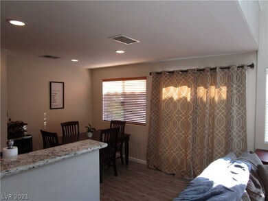 5982 Banbury Heights Way, Las Vegas, NV 89139 - photo 7