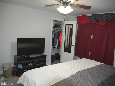 320 Rively Ave, Glenolden, PA 19036 - photo 6