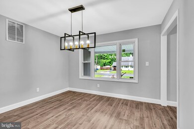 73 Pinetree Ln, Willingboro, NJ 08046 - photo 5