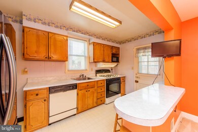 3404 E Northern Pkwy, Baltimore, MD 21206 - photo 7