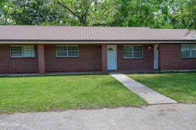 2 Aladdin Dr-00156