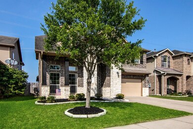 312 Kendall Crest Dr, Alvin, TX 77511 - photo 2