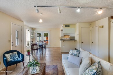 13213 N 3rd Pl-8