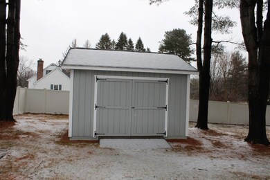 22 N Silver Ln, Sunderland, MA 01375 - photo 4