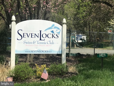 9605 Weathered Oak Ct, Bethesda, MD 20817 - photo 7