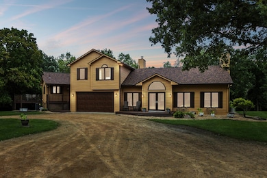 867 Eckert Ave SE, Buffalo, MN 55313 - photo 2