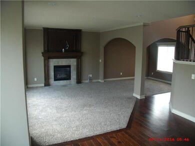 1903 Sequoia Dr, Raymore, MO 64083 - photo 2
