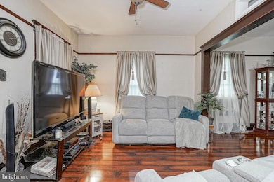 102 Delaware Ave unit FRONT, Penns Grove, NJ 08069 - photo 5