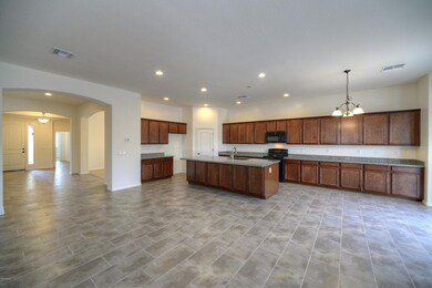 007_Living - Kitchen