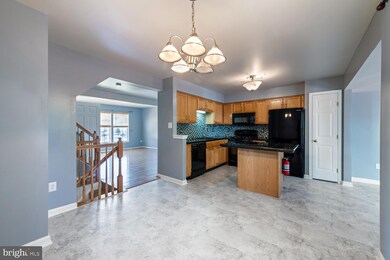 13 Guilford Place, Burlington, NJ 08016 - photo 6