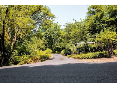 2715 Glen Eagles Rd, Lake Oswego, OR 97034 - photo 7