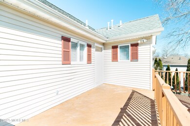 11 Stillwell St unit B, Matawan, NJ 07747 - photo 4