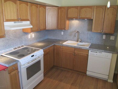 953 S Sirrine, Mesa, AZ 85210 - photo 7