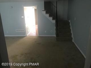 612 Hamilton Rd, East Greenville, PA 18041 - photo 6