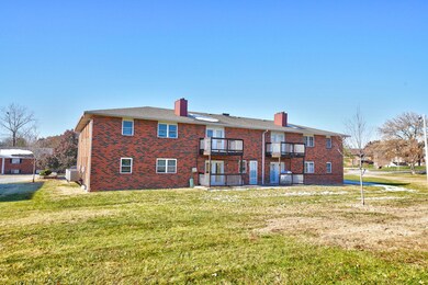 Back of 281 Apple Tree Ct 2