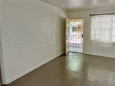 Unit 1 Livingroom 12x17