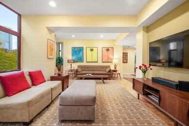 143 W Brookline St unit 302, Boston, MA 02118 - photo 5