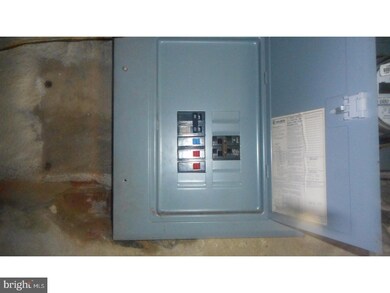 4612 Emery St, Philadelphia, PA 19137 - photo 4