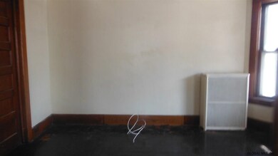 28 Swan St, Schenectady, NY 12307 - photo 5