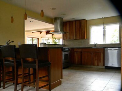 141 Alfred Drown Rd, Barrington, RI 02806 - photo 5