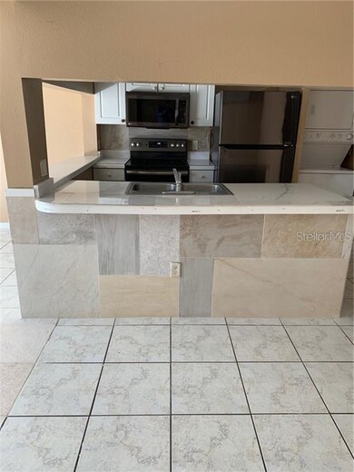 924 Caribbean Dr unit A, Davenport, FL 33897 - photo 3