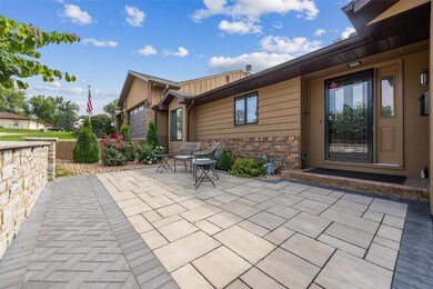 1526 Matterhorn Dr NE, Cedar Rapids, IA 52402 - photo 3