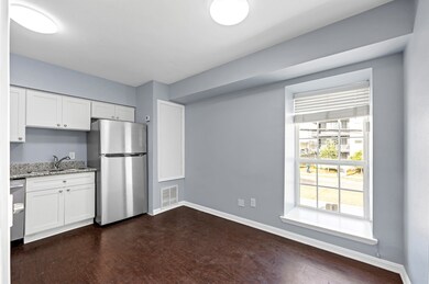 735 W Cavalcade St unit 4, Houston, TX 77009 - photo 6