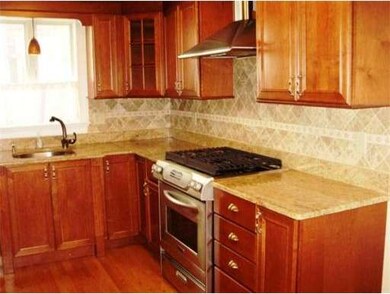 114 P St unit 1, Boston, MA 02127 - photo 2