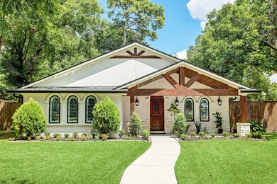 702 W 42nd St, Houston, TX 77018 - photo 6