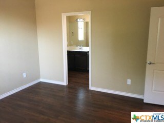 1103 W Martin Luther King Dr unit 1, San Marcos, TX 78666 - photo 4