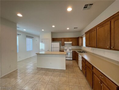 9135 Brilliant Prairie Ct, Las Vegas, NV 89149 - photo 7