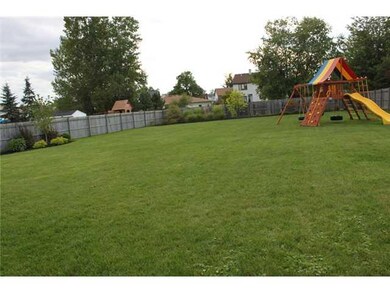 Yard/Garden Fully fenced back yard, 207  deep lot