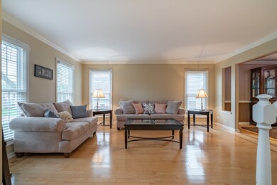 410 Fieldcrest Dr unit 1A, Algonquin, IL 60102 - photo 3