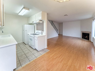 2488 2490 Purdue Ave unit 7, Los Angeles, CA 90064 - photo 2