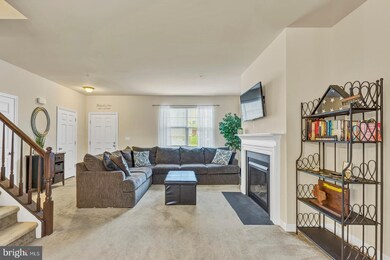 741 Pin Oak Ct, Prince Frederick, MD 20678 - photo 4