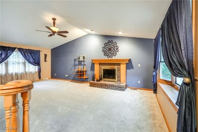 2119 Field Circle Ave, Akron, OH 44312 - photo 5