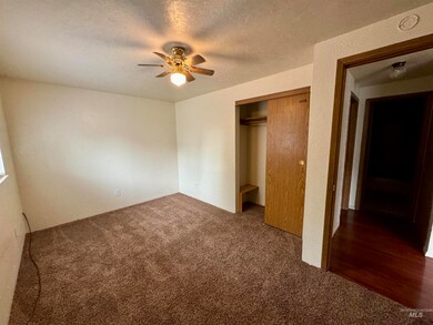 1121 Holly St, Nampa, ID 83686 - photo 7