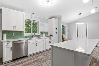 2250 Larry Ln, Newport, MN 55055 - photo 4