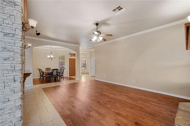 801 Kelsi Dr, Moore, OK 73160 - photo 7