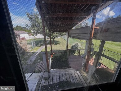 39 N Penrose St, Quakertown, PA 18951 - photo 5