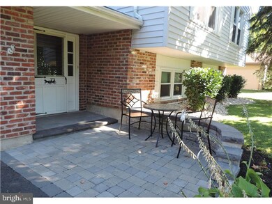 15 Willow Ct, Newtown, PA 18940 - photo 3