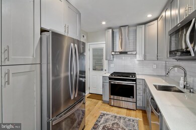 1407 S Ringgold St, Philadelphia, PA 19146 - photo 5