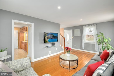 2410 Dexter Ave, Silver Spring, MD 20902 - photo 4