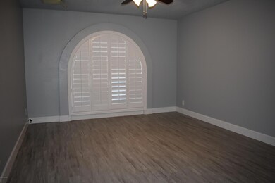 2027 E Evergreen St, Mesa, AZ 85213 - photo 6