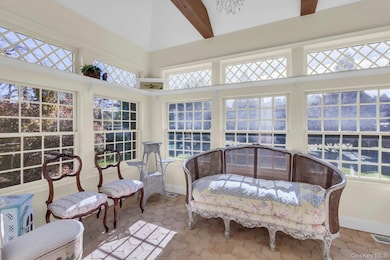 249 Gerritsen Ave, Bayport, NY 11705 - photo 7